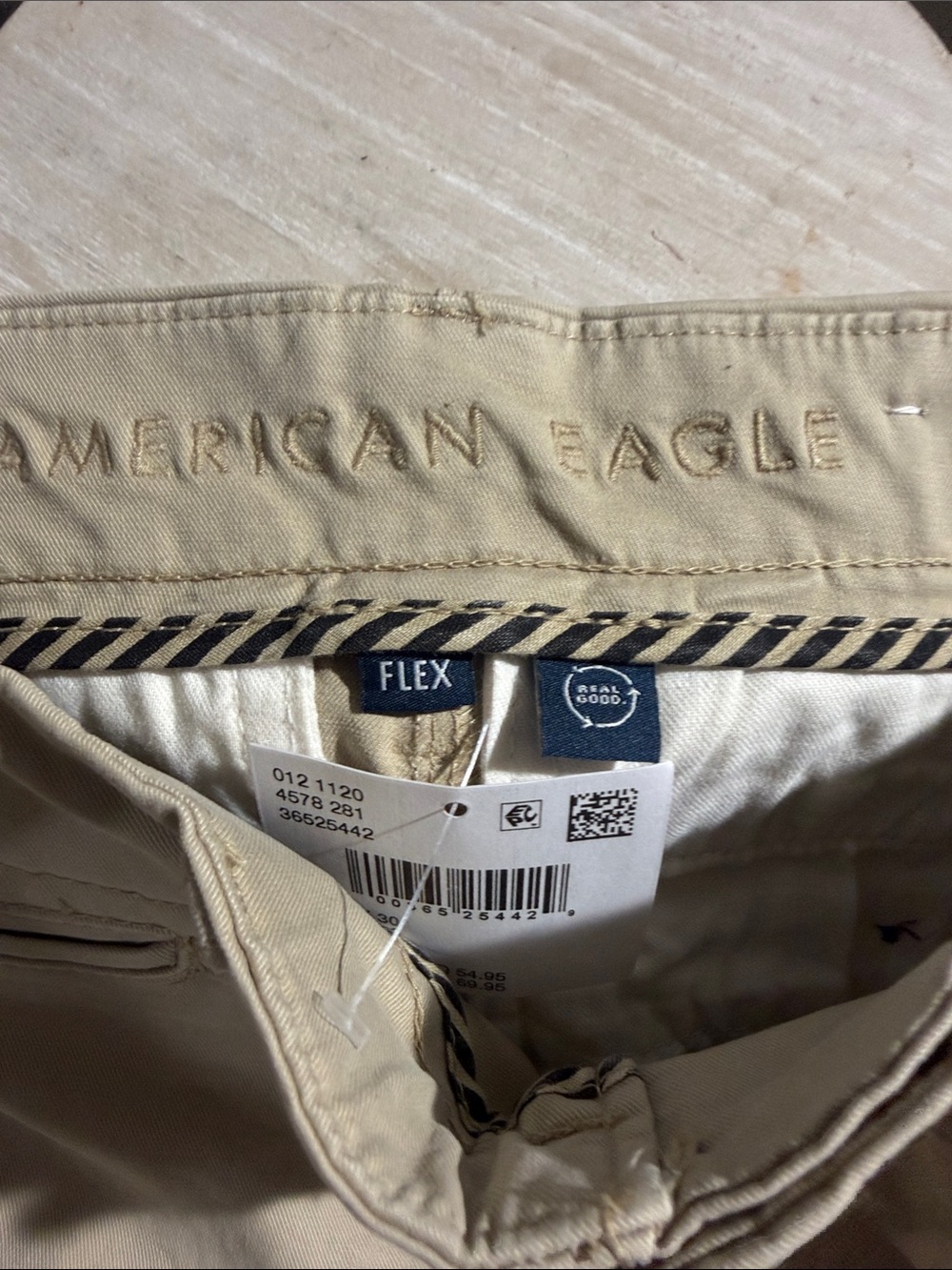 American Eagle Outfitters Men's Khaki Tan Chino Pants - Picture 6 of 8